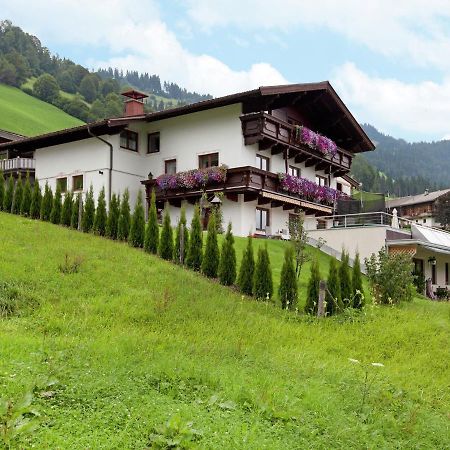Beautiful Apartment In Brixen In The Thale Brixen im Thale Exteriör bild
