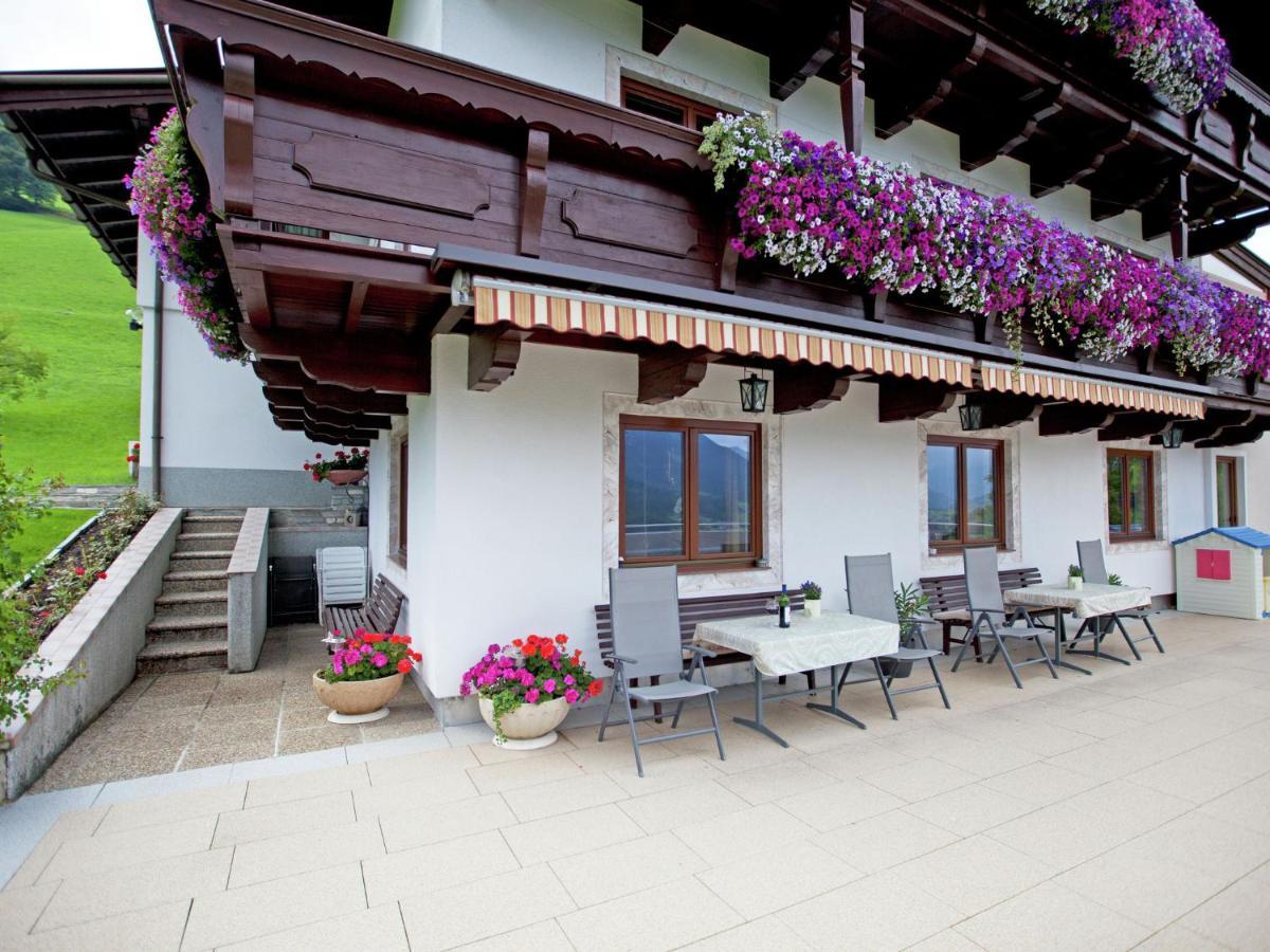 Beautiful Apartment In Brixen In The Thale Brixen im Thale Exteriör bild