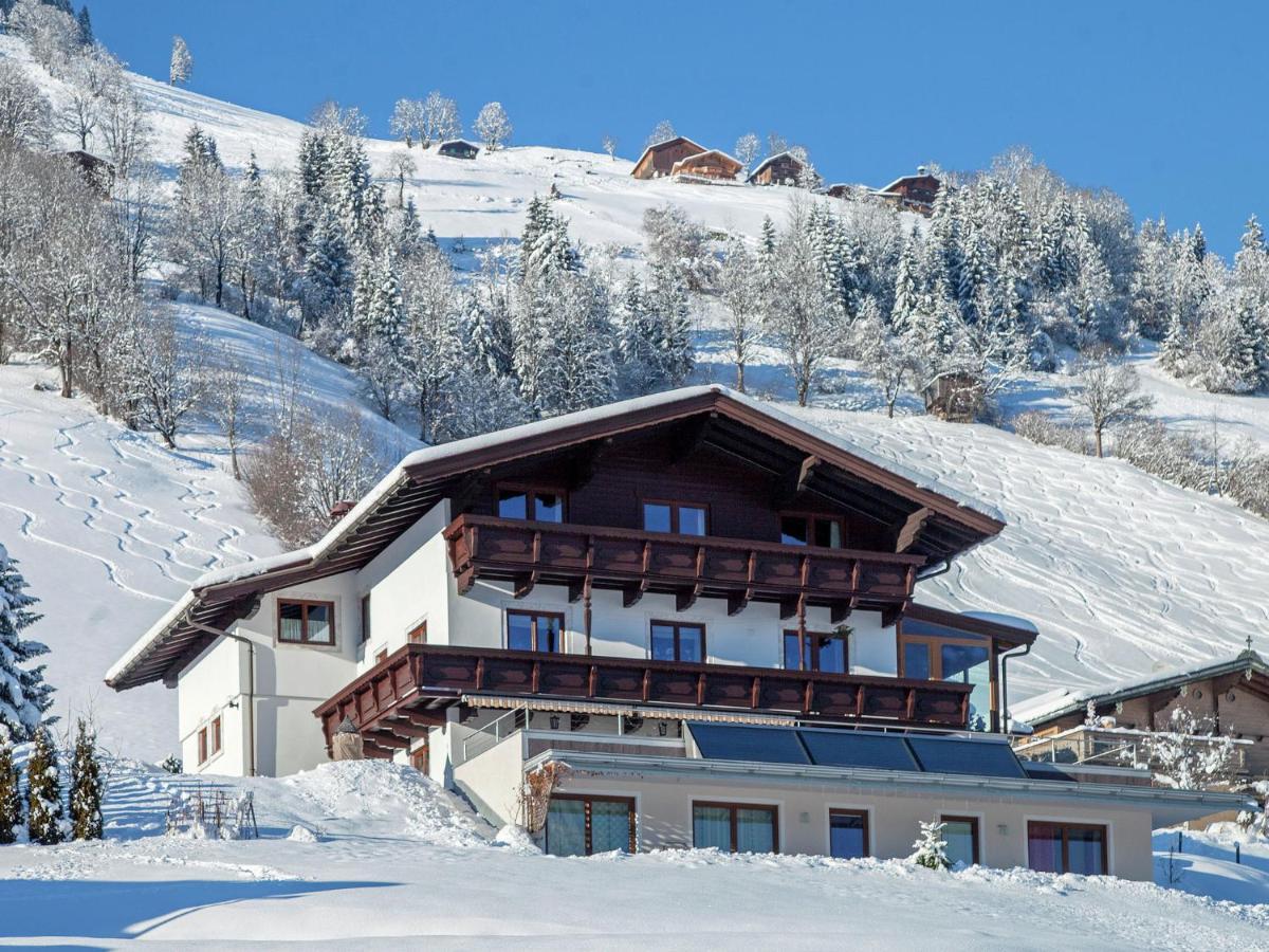 Beautiful Apartment In Brixen In The Thale Brixen im Thale Exteriör bild