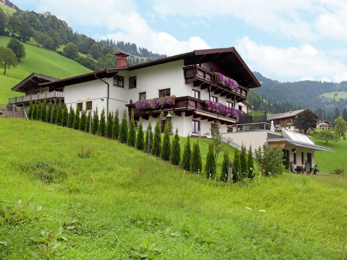 Beautiful Apartment In Brixen In The Thale Brixen im Thale Exteriör bild