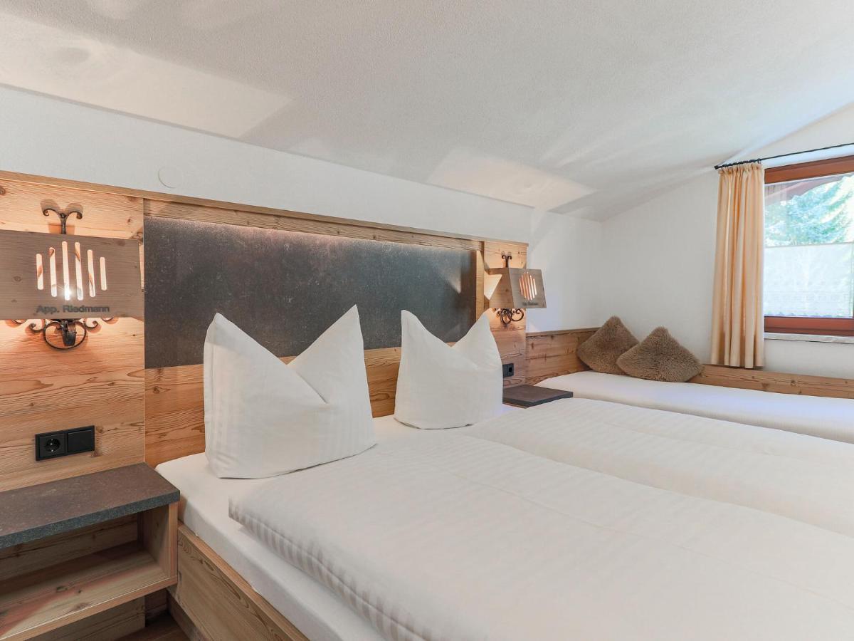 Beautiful Apartment In Brixen In The Thale Brixen im Thale Exteriör bild